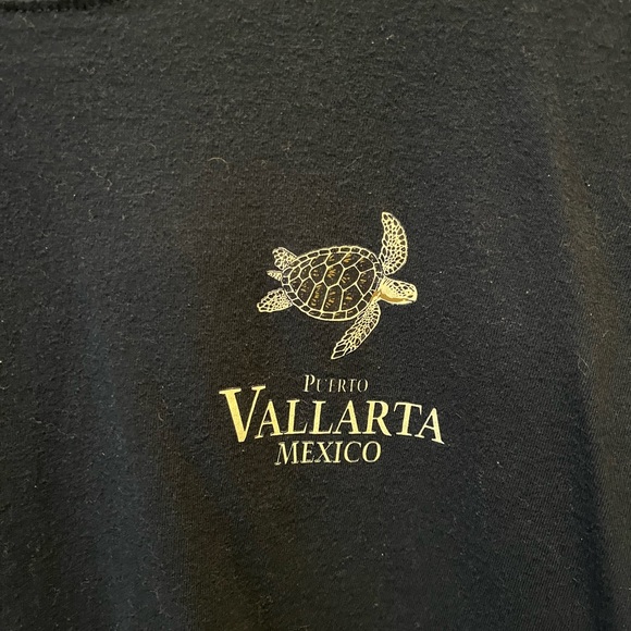 Puerta Vallarta Turtle Shirt - Picture 2 of 5